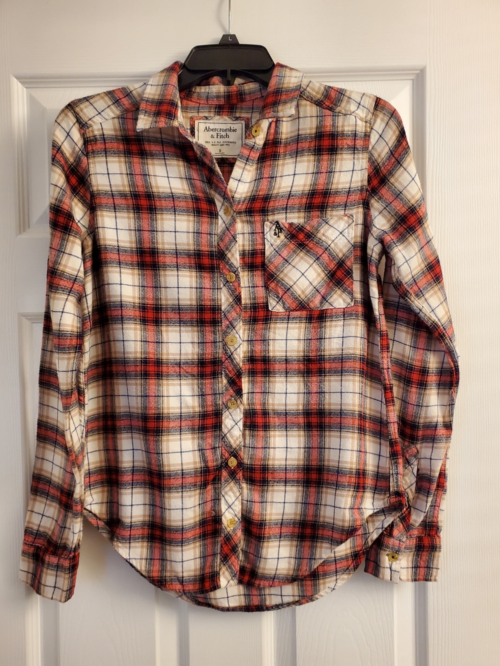 Abercrombie & Fitch Men’s Red Plaid Button-Up Shirt S
